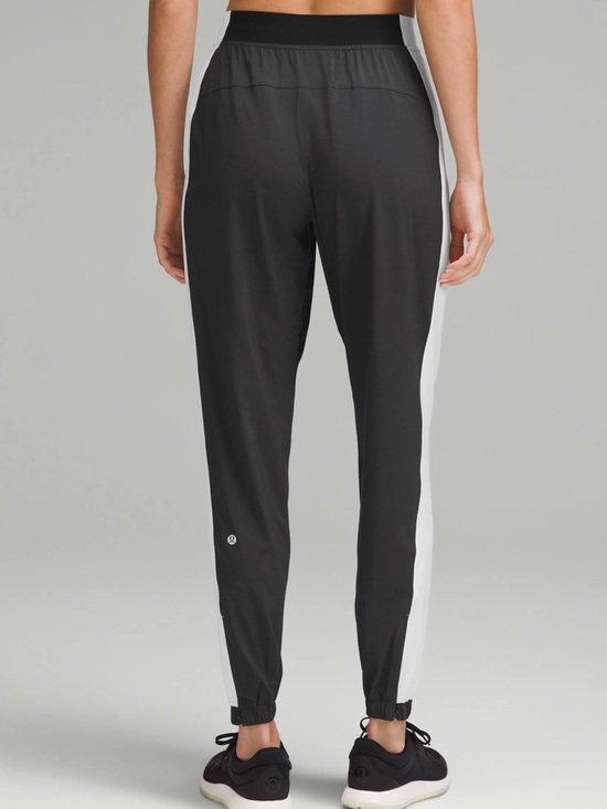 lululemon athletica Pants - Lululemon Adapted State High-Rise Jogger Track Pants Colourblock Size 6 Two Tone
